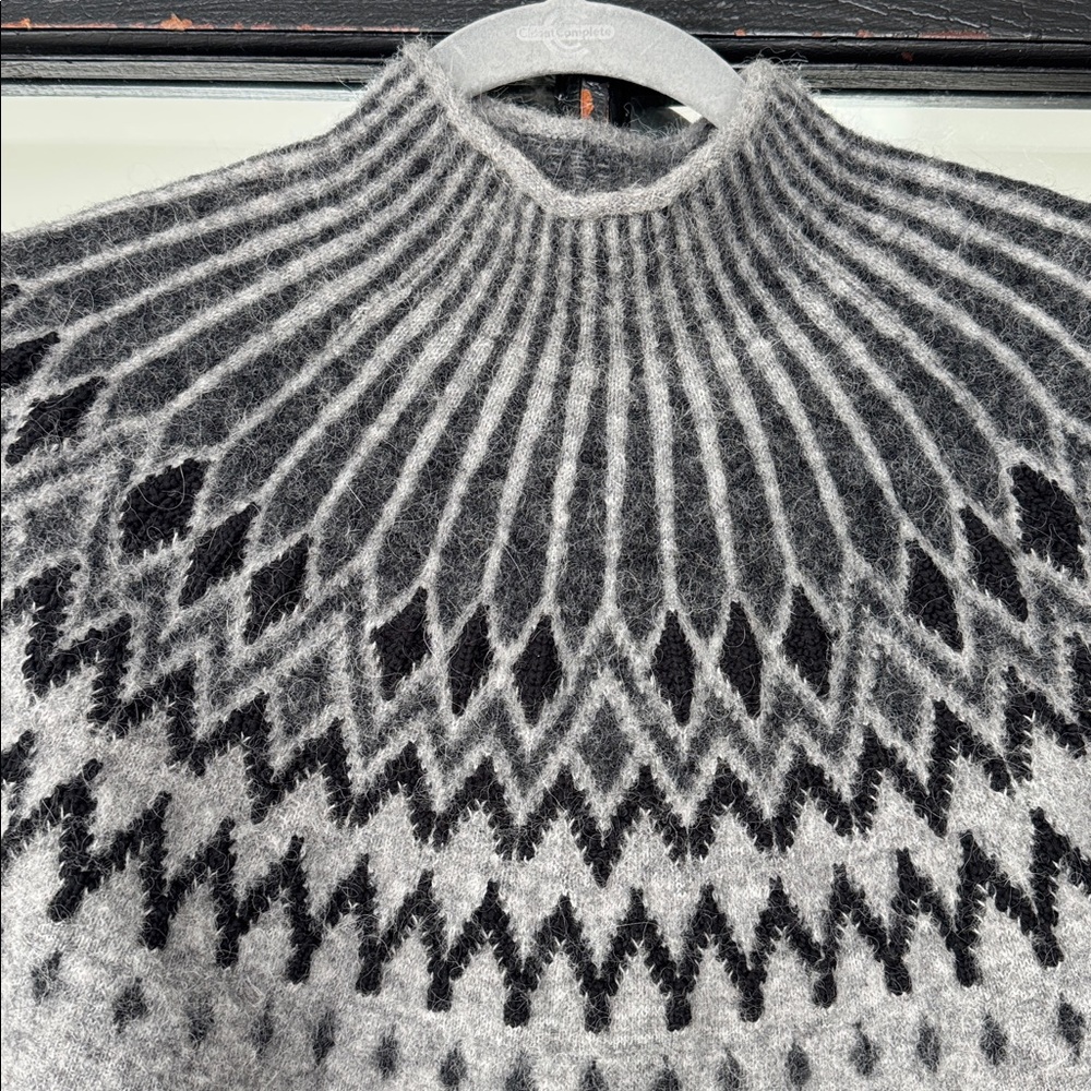 Lululemon wool sweater - Picture 2 of 5